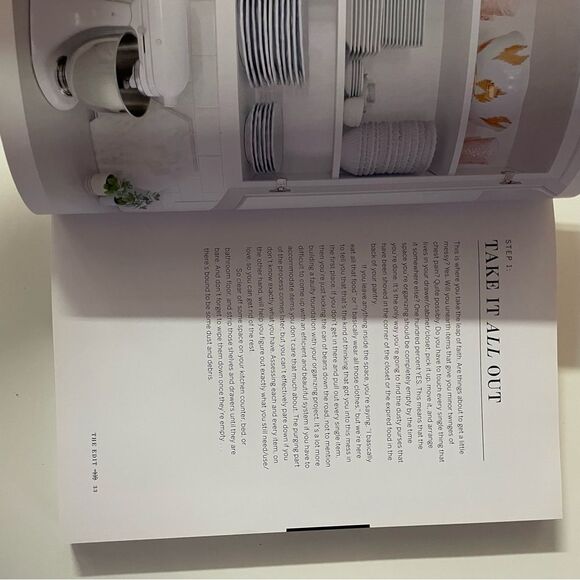 The Home Edit by Clea Shearer & Joanna Teplin Paperback Book - Picture 6 of 14